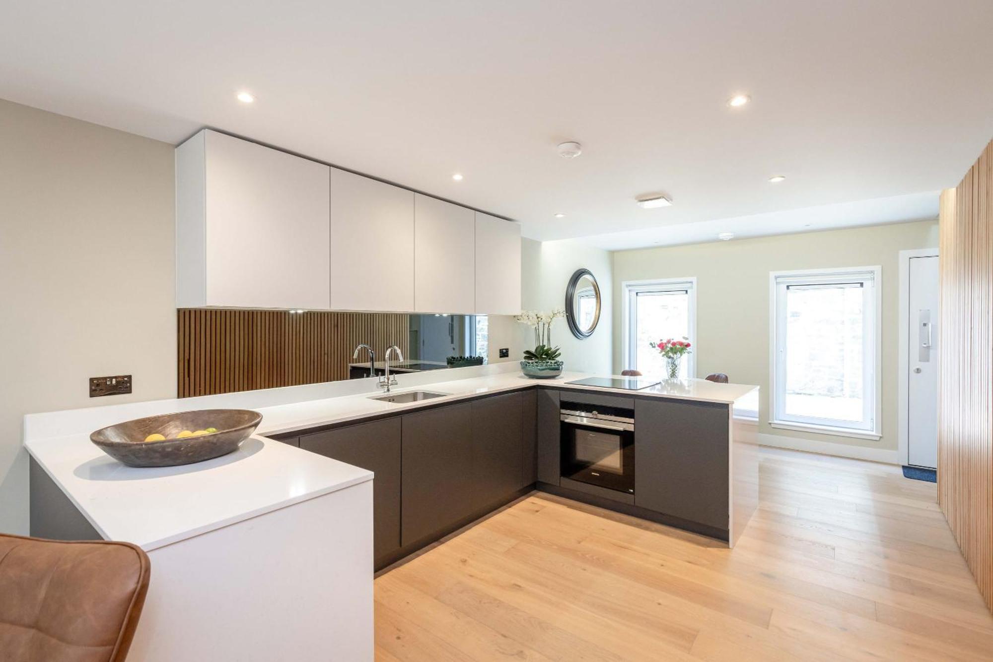 Dragon Suites - City Centre 2 Bed Luxury Mews House EDI Exterior foto